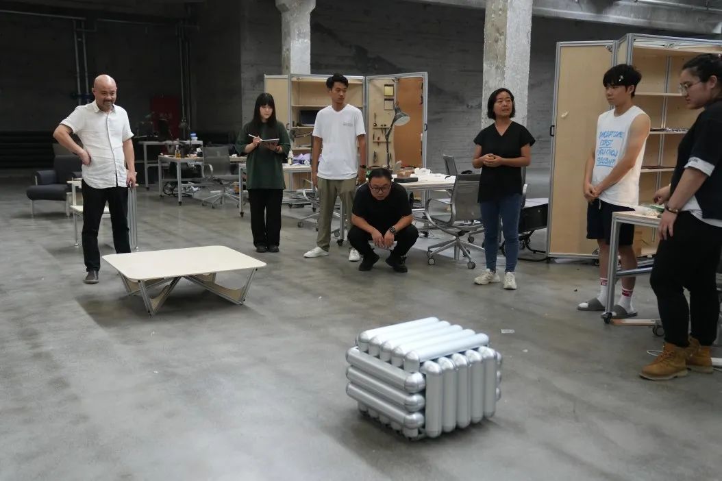 说明: 图片 说明: 图片